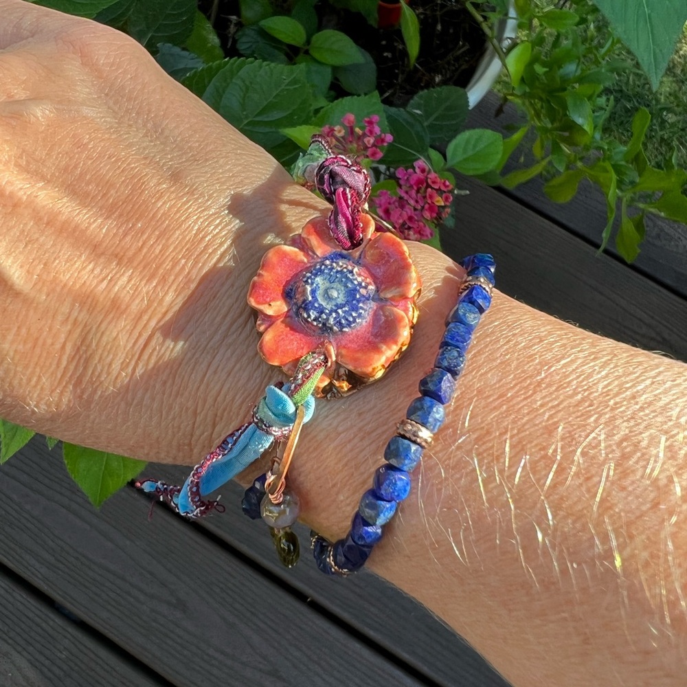 Pottery Flower Bar Bracelet
